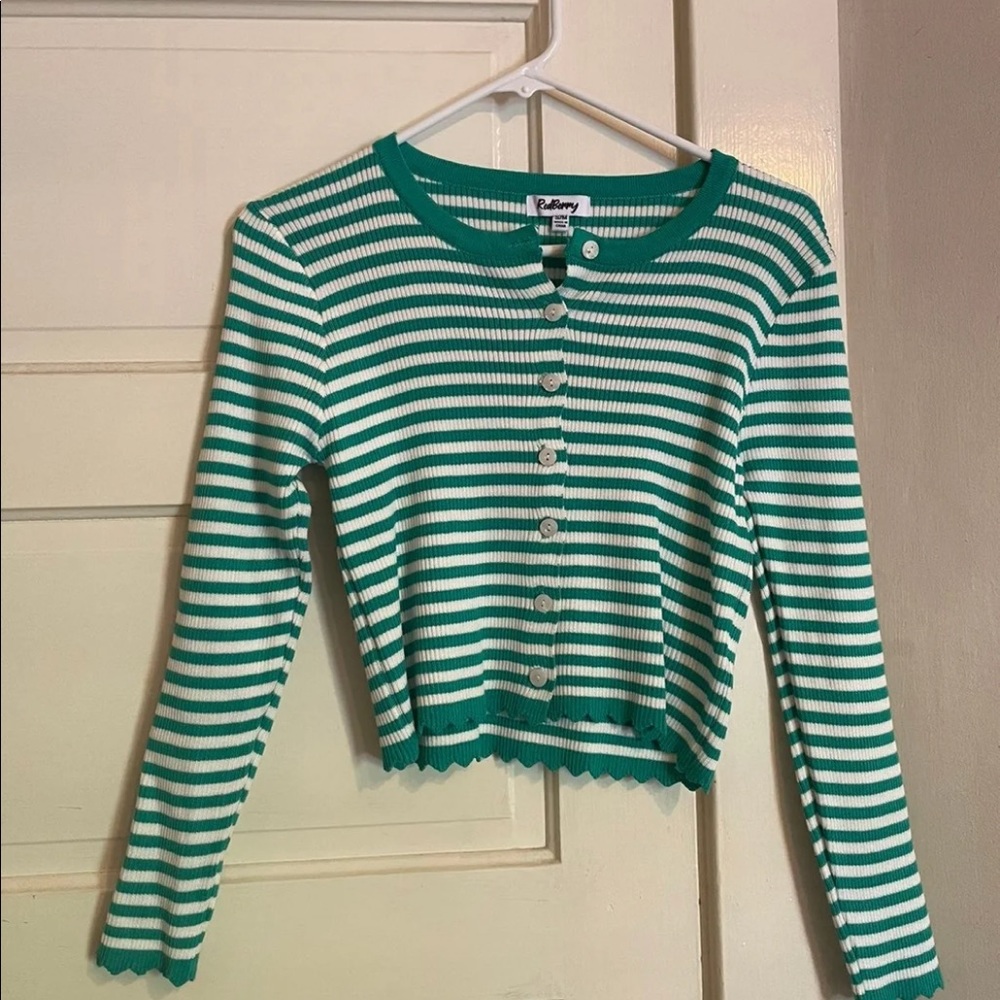verge girl striped sweater